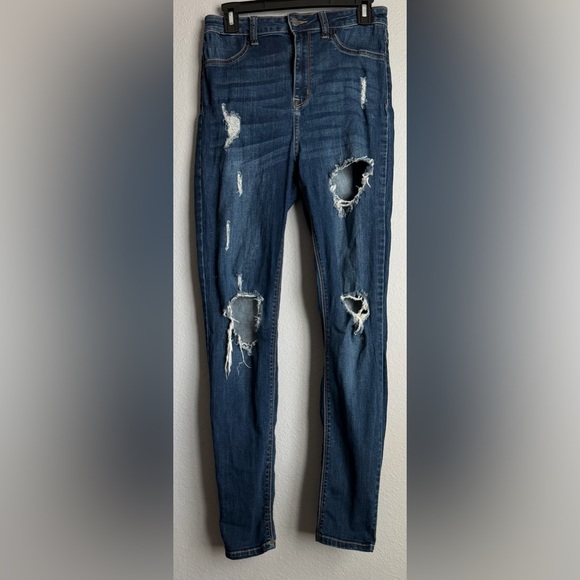 Fashion Nova Denim - Fashion Nova Blue Distressed Skinny Jeans Size 9